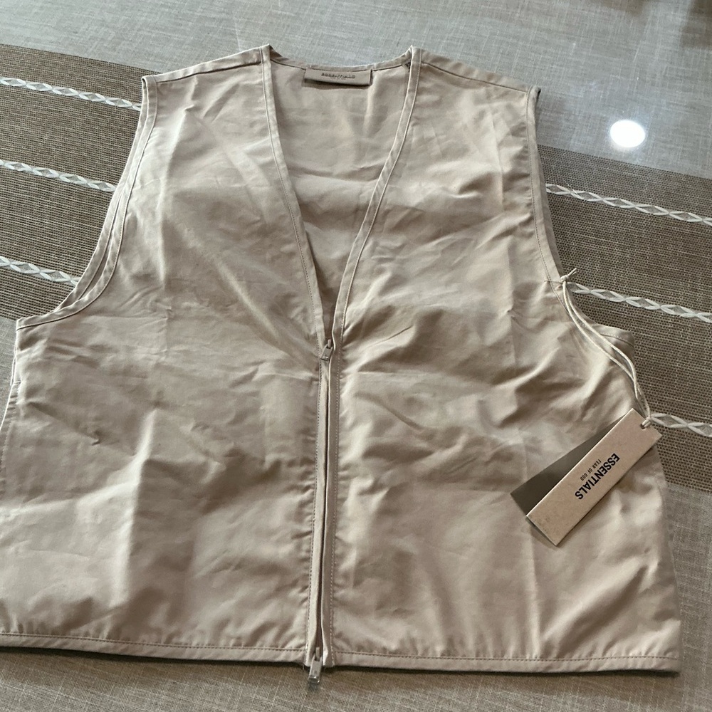 ESSENTIALS FEAR OF GOD Beige Zip-Up Vest